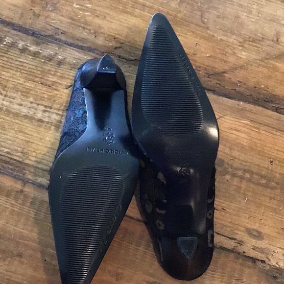 Antonio Melani Vintage Heels size 8M main image 12